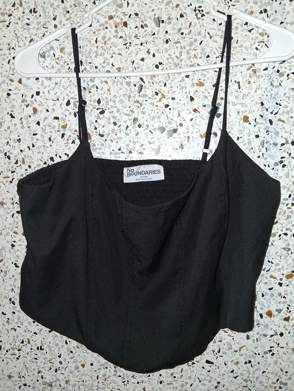 Women's No Boundaries Handkerchief Cami Size XL Black